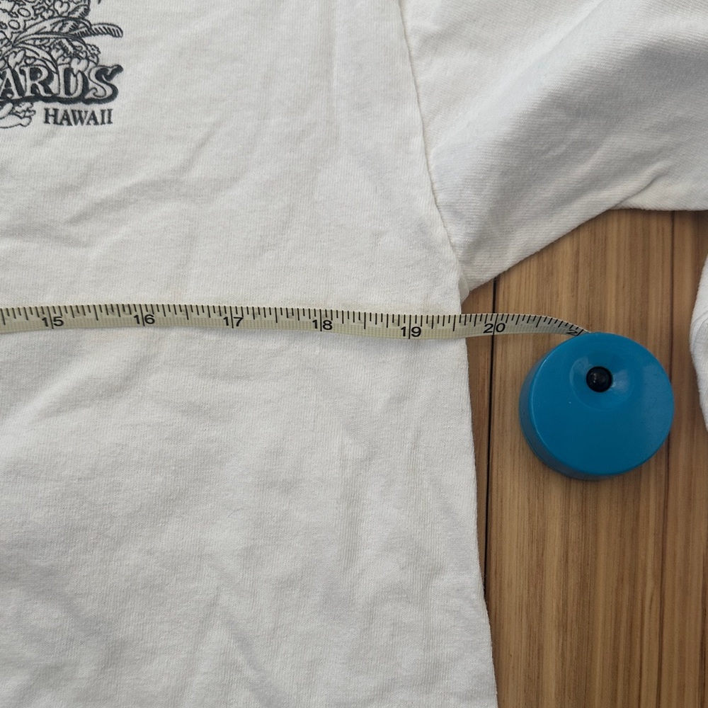 Retro Style Surf Tee – Haleiwa Hawaii Psychedelic Graphic - Picture 4 of 4